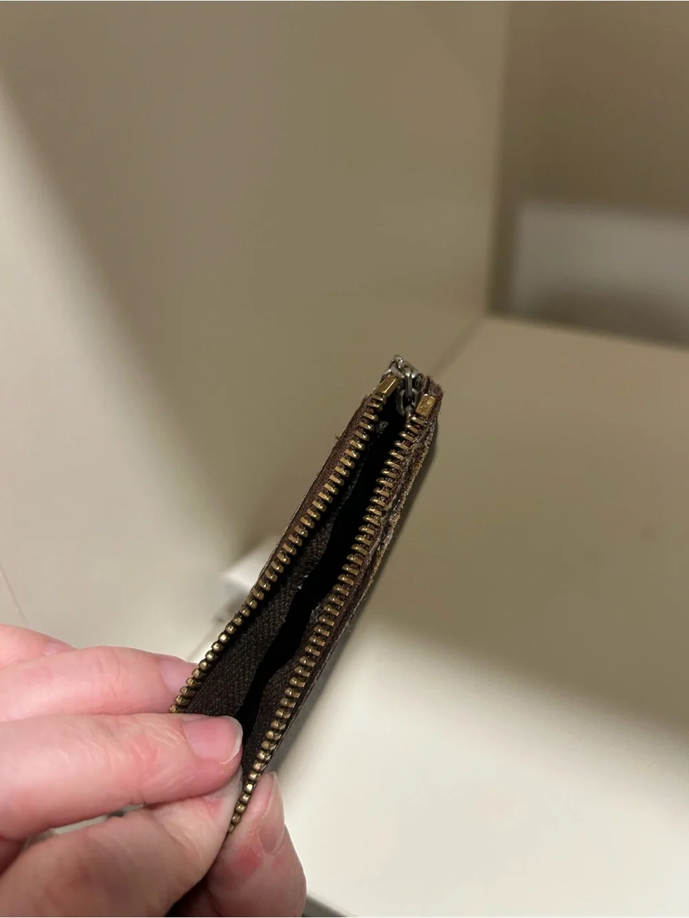 Authentic Louis Vuitton Cles Key Pouch